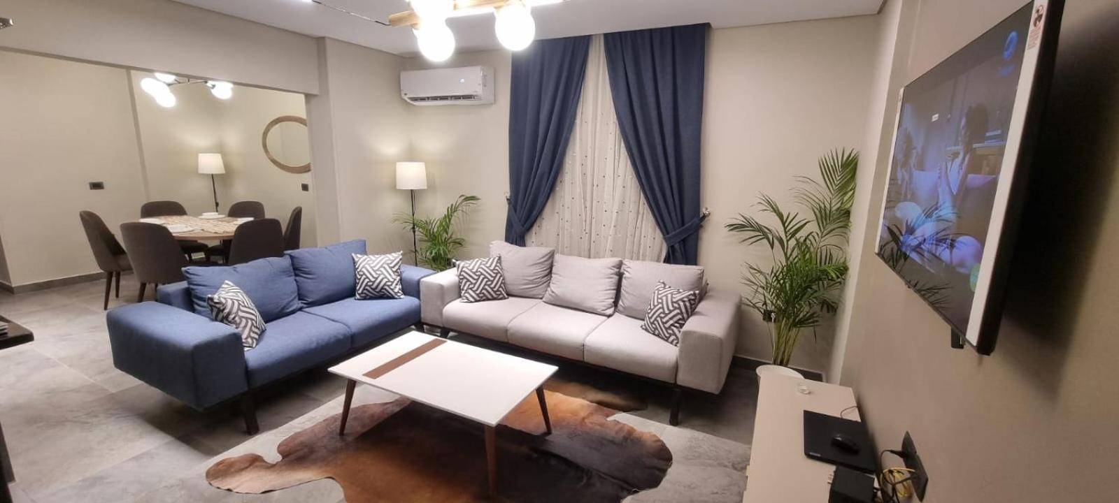Luxury Apartment El Mohandessen Кайро Екстериор снимка