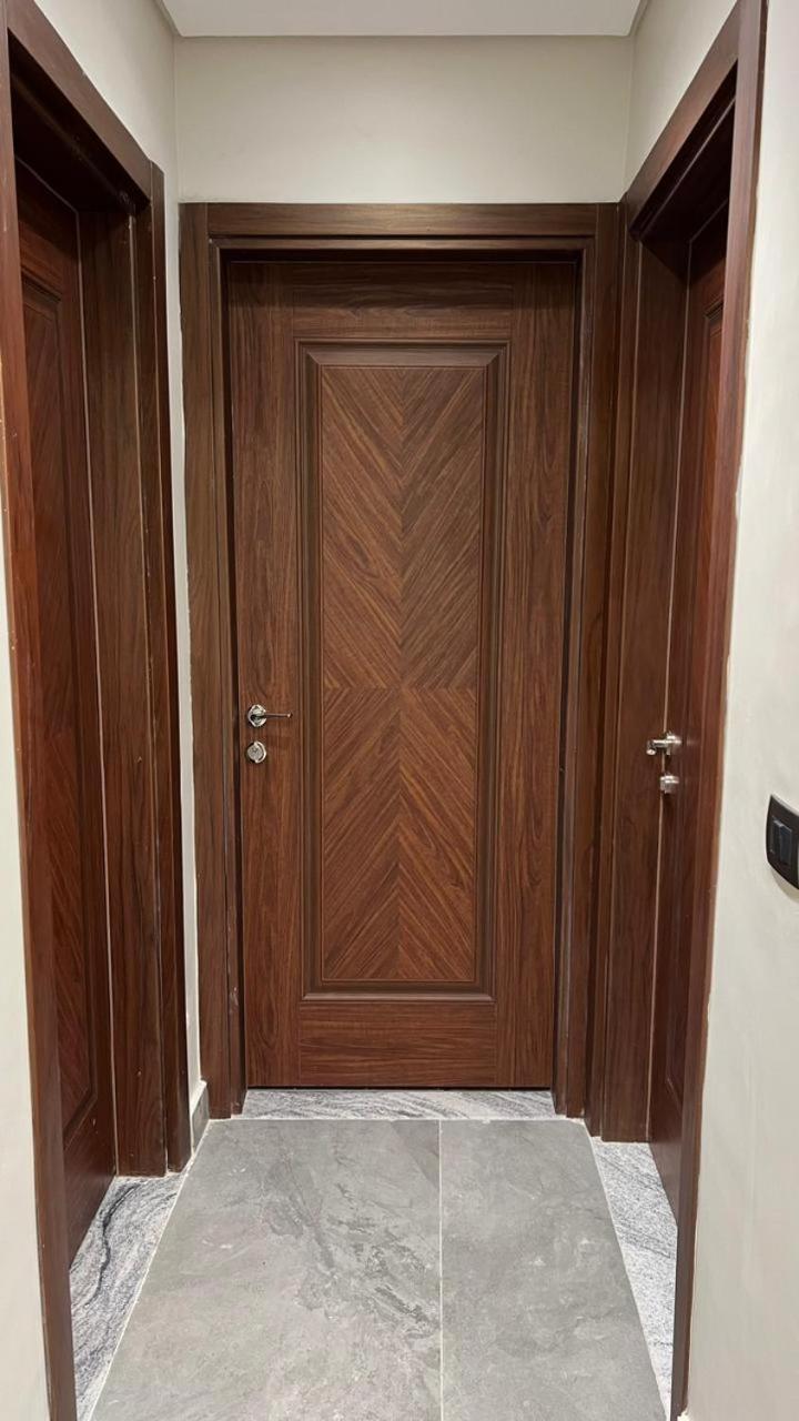 Luxury Apartment El Mohandessen Кайро Екстериор снимка